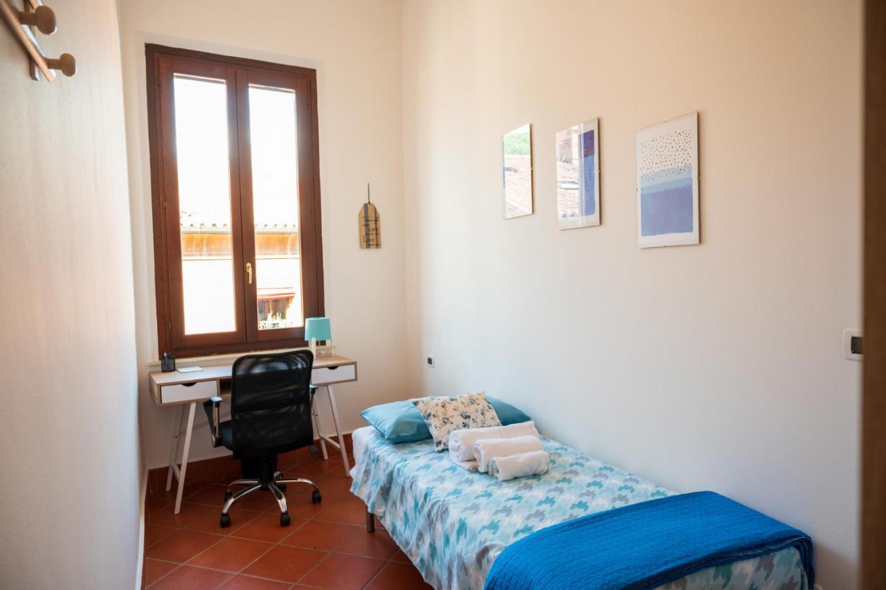 Ferrara Center - Luxury Apartment In Medieval Area With Wi-Fi Exterior foto