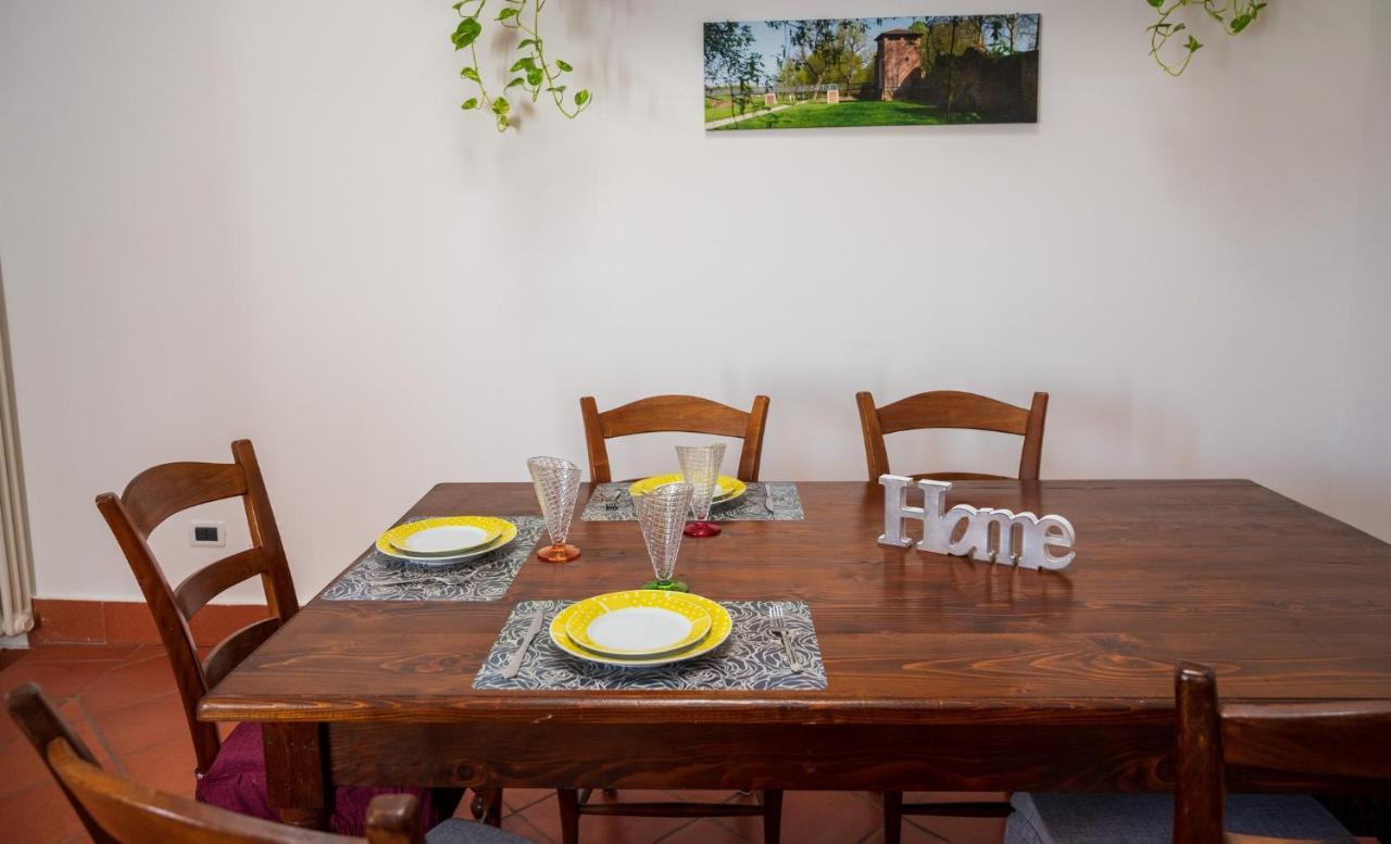 Ferrara Center - Luxury Apartment In Medieval Area With Wi-Fi Exterior foto