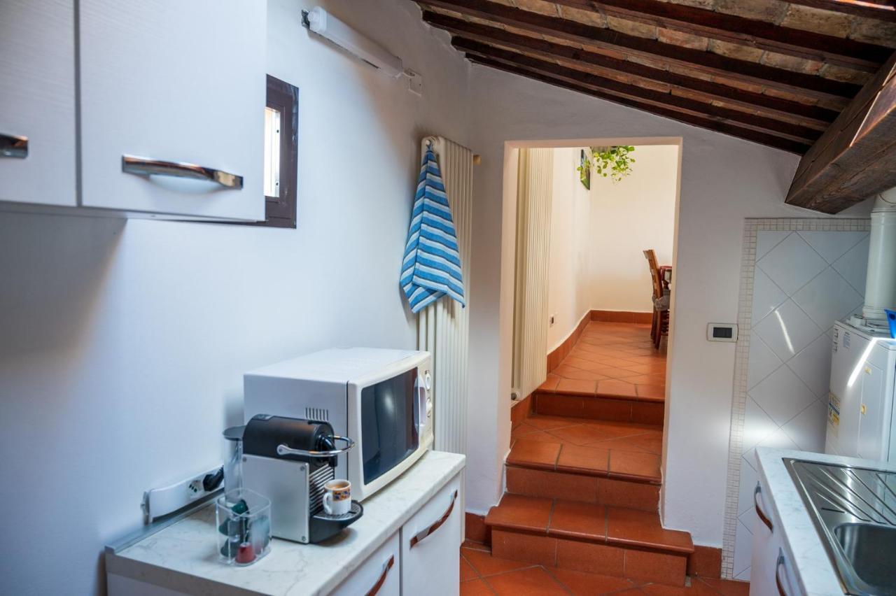 Ferrara Center - Luxury Apartment In Medieval Area With Wi-Fi Exterior foto