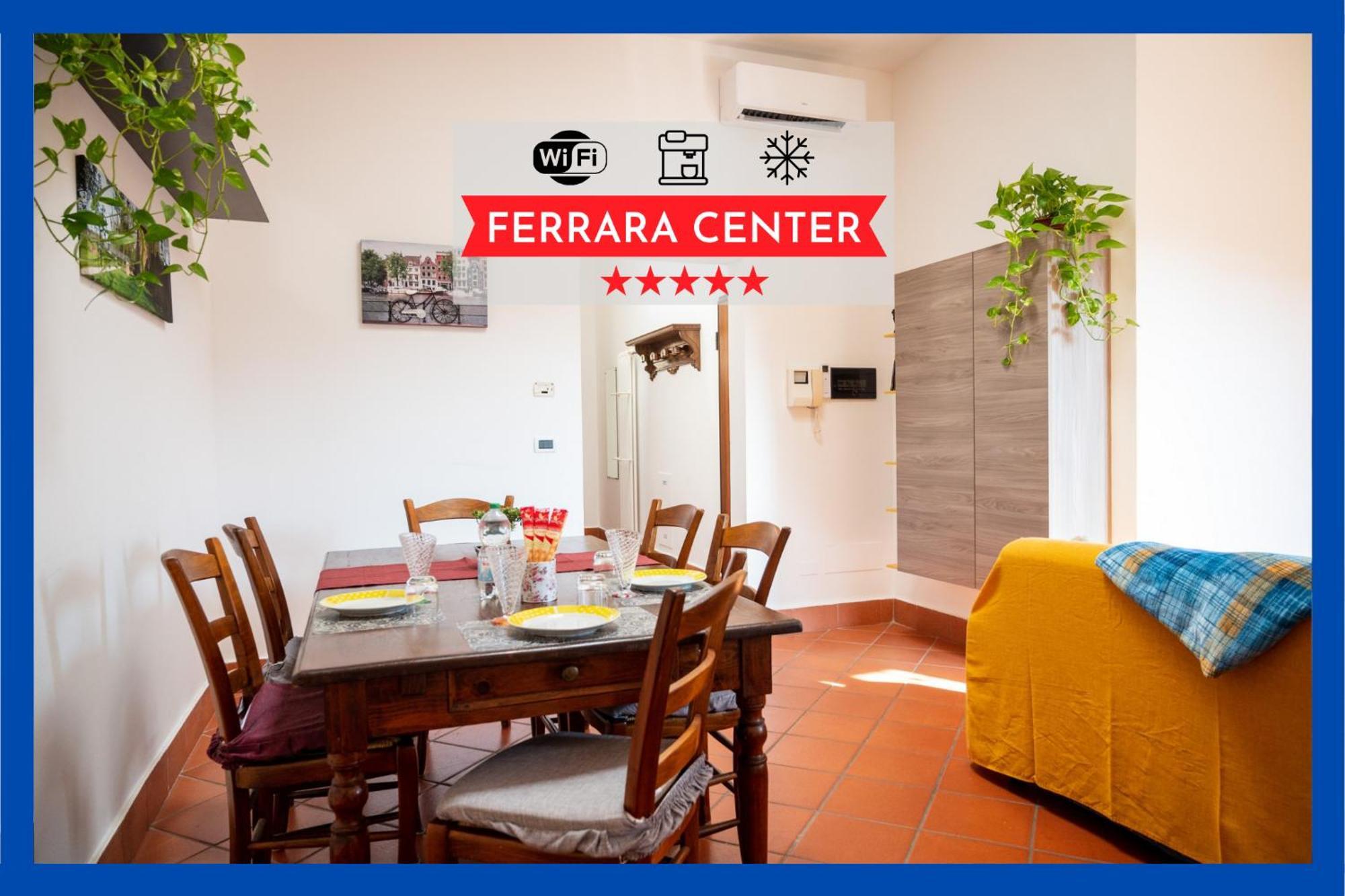 Ferrara Center - Luxury Apartment In Medieval Area With Wi-Fi Exterior foto